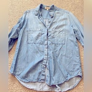 Women’s Cloth & Stone chambray shirt